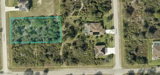 902 8th Ave Unit 11, Lehigh Acres, FL 33972