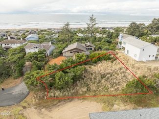 3018 NW Sandpiper Cir, Waldport, OR 97394