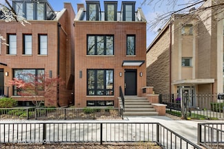1844 N Maud Ave, Chicago, IL 60614