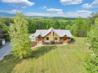 257 Bobolink Dr, Fincastle, VA 24090