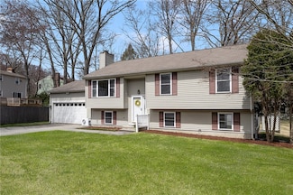 2 Loggers Run, West Warwick, RI 02893