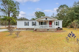 345 Rodeo Dr, Eutawville, SC 29048