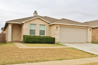 4021 Foxhound Ln, Fort Worth, TX 76123