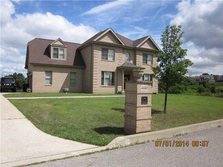 4440 Cassabill Dr, Homestead, PA 15120