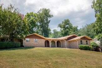 5810 Northshore Cir, Hixson, TN 37343