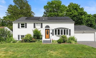 29 Pembroke Rd, Hamden, CT 06514
