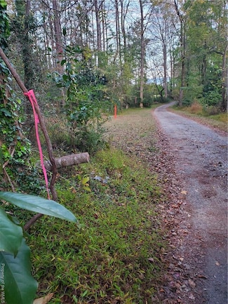 3135 Chickahominy Rd, Toano, VA 23168