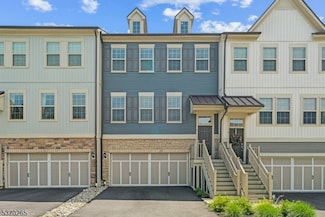 6 Lilac Dr, Warren, NJ 07059