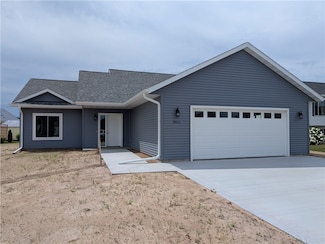 3411 Rosewood Ln, Eau Claire, WI 54703