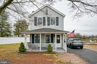 72 S Chew Rd, Hammonton, NJ 08037