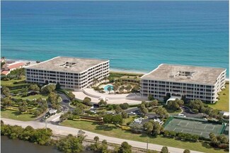 2100 S Ocean Blvd, Palm Beach, FL 33480