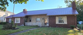1173 N Kellogg St, Galesburg, IL 61401