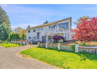 10508 NE Skidmore St, Portland, OR 97220