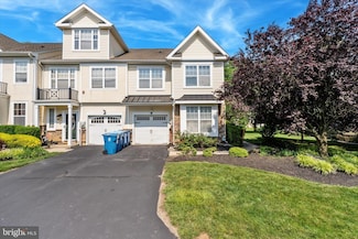 17 Old Cedarbrook Rd, Wyncote, PA 19095