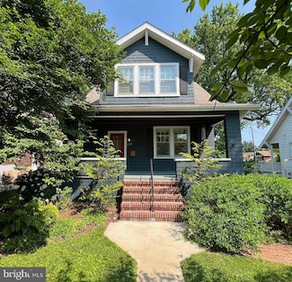 614 Hollen Rd, Baltimore, MD 21212