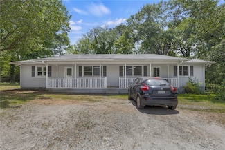 106 Hanks Cir, Anderson, SC 29621