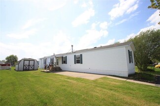 342 Sunset Dr Unit 342, Holley, NY 14470