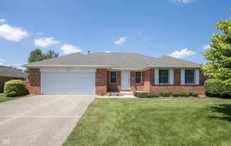370 Vinewood Dr S, Brownsburg, IN 46112