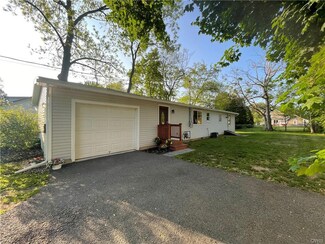 115 Elm St, Syracuse, NY 13212