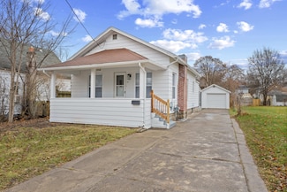 1703 Linval St, Lansing, MI 48910