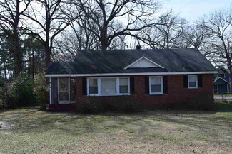 3019 N Blackstock Rd, Spartanburg, SC 29301