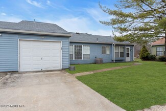 639A Devonshire Ln, Manchester, NJ 08759