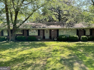 100 S Macarthur Dr, Camilla, GA 31730