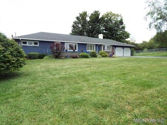3512 Snowden Hill Rd, Clinton, NY 13323