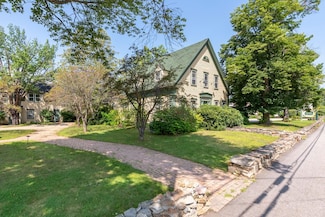 394 Union Ave Unit 2, Laconia, NH 03246