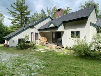 65 Todd Hill Rd, Jamaica, VT 05343