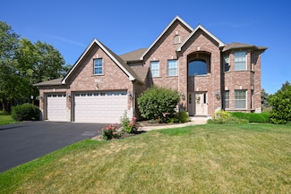 469 Bloomfield Cir W, Oswego, IL 60543