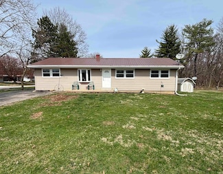 312 W 3rd St, West Lebanon, IN 47991