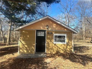 1200 E Stone St, Independence, MO 64050