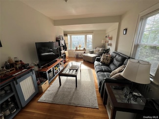 23 Merritt Ave Unit 1, Eastchester, NY 10709