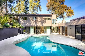 1933 Redcliff St, Los Angeles, CA 90039