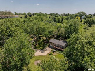 27250 210th Ave, Long Grove, IA 52756