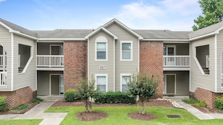 667 Bartons Landing Place Unit 8, Fayetteville, NC 28314
