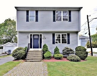 190 Savoie St, Fall River, MA 02723