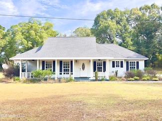 140 Lonnie Street Rd, Lucedale, MS 39452