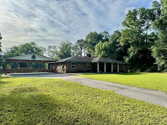 145 Robin Ln, Bainbridge, GA 39819