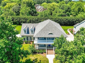 1684 Chippenham Dr, Hixson, TN 37343