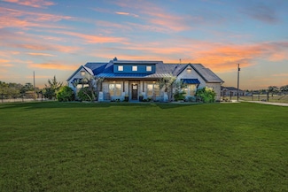 3610 Skinner Rd, Midlothian, TX 76065