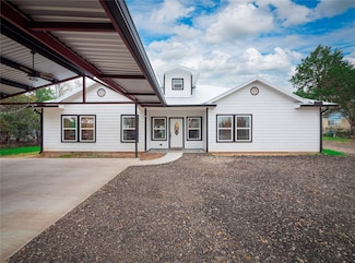 143 Blanket Flower Dr, Bastrop, TX 78602