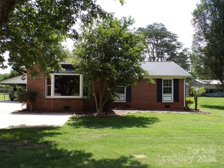 1404 County Home Rd Unit 58, Conover, NC 28613
