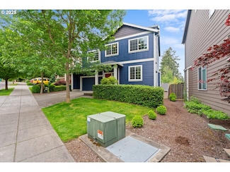 14112 SE Insley St, Portland, OR 97236