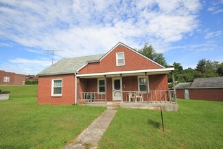 5584 Floyd Hwy S, Willis, VA 24380