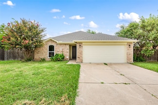 408 Reagan Ln, Burleson, TX 76028