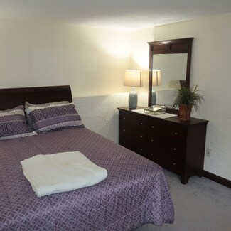 149 Nichols St Unit 1, Everett, MA 02149