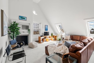 456 Belmont St Unit 21, Watertown, MA 02472