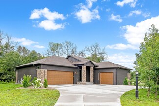 608 Briarwood Way, Plover, WI 54467